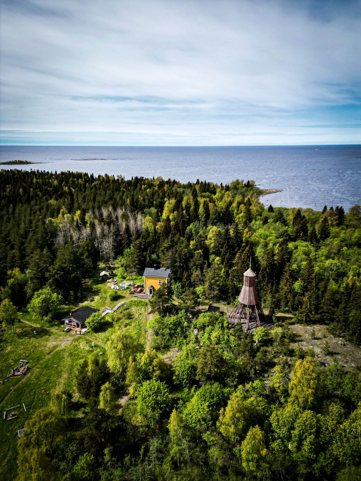 air-isokraaseli-tumma